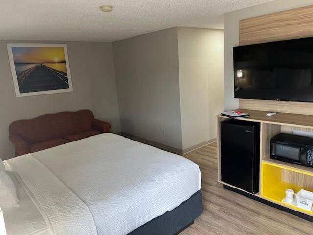 Days Inn By Wyndham Carthage Eksteriør billede