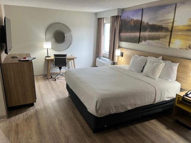 Days Inn By Wyndham Carthage Eksteriør billede
